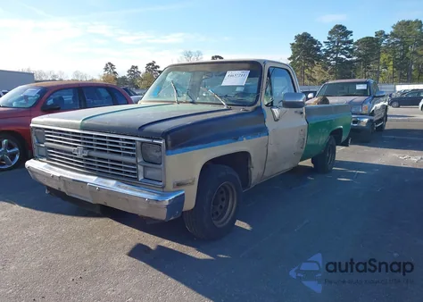 1983 Chevrolet C10 z USA, uszkodzony, nr VIN 1GCCC14HXDF371325